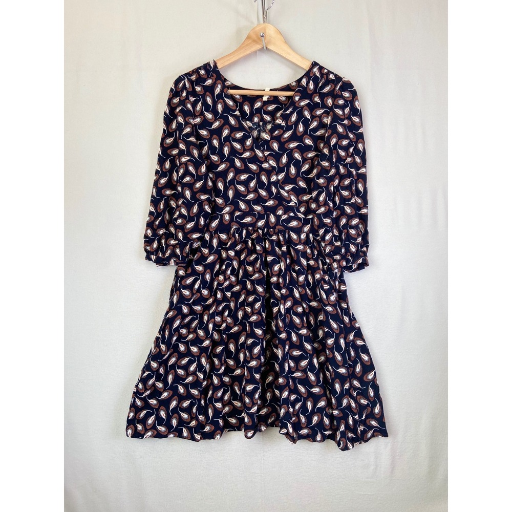 Willow & Clay Navy Feather Print Dress M Surplice V Neck Fit Flare Boho Romantic